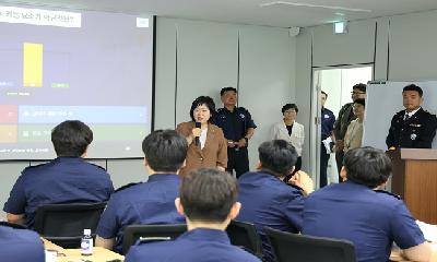 홍소영 병무청장, 대체복무교육센터 교육현장 방문